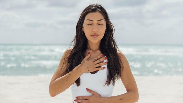 Glow & Go - Travel De-Stress | ALO Wellness Club