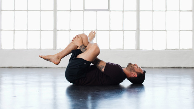 Calvin Corzine's "Post-Gym Yoga" Online Video Workouts on ALO Wellness Club
