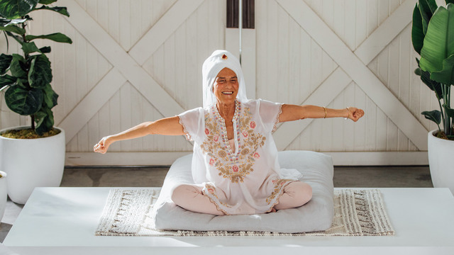 Gurmukh Kaur Khalsa's "Clean Sweep Your Mind" Online Video Workouts on ALO Wellness Club