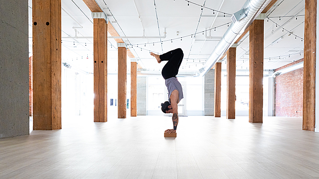 Patrick Beach's "Handstand Block Work" Online Video Workouts on ALO Wellness Club