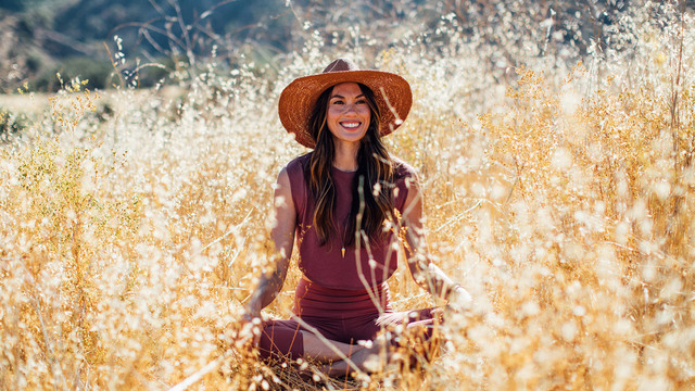 Jackie Stewart's "Open and Grateful Mind" Online Video Workouts on ALO Wellness Club