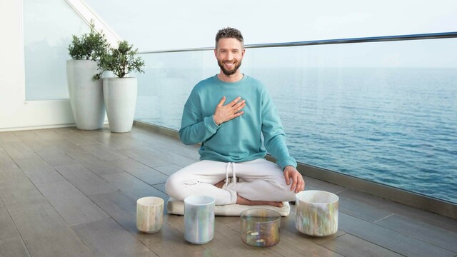 Avery Whitmore's "Radiating Love" Online Video Workouts on ALO Wellness Club