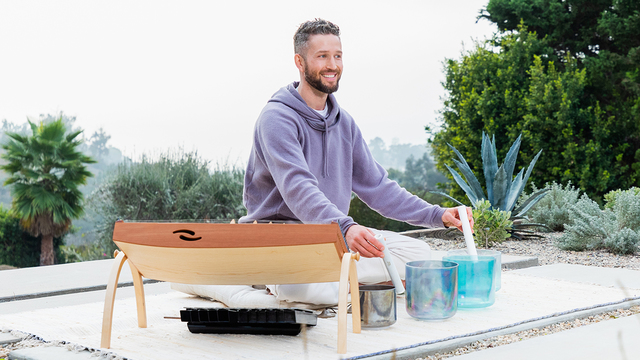 Avery Whitmore's "Flowing Transformation" Online Video Workouts on ALO Wellness Club