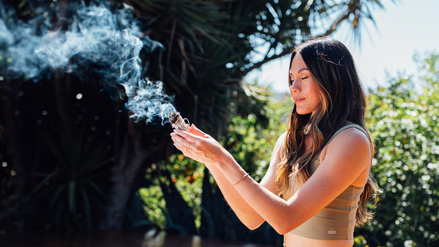 Jackie Stewart's "Morning With Intention" Online Video Workouts on ALO Wellness Club