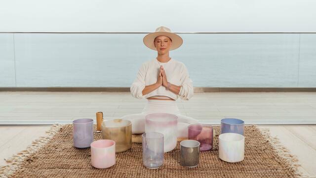 Susy Markoe Schieffelin's "Sound to Sleep" Online Video Workouts on ALO Wellness Club