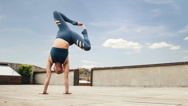 Melini Jesudason's "Destination Handstand" Online Video Workouts on ALO Wellness Club