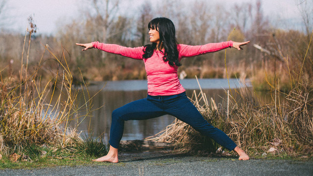 Nicole Tsong's "Yoga for Hikers" Online Video Workouts on ALO Wellness Club