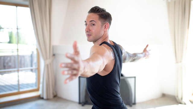 Dylan Werner's "Shoulder & Wrist Mobility" Online Video Workouts on ALO Wellness Club