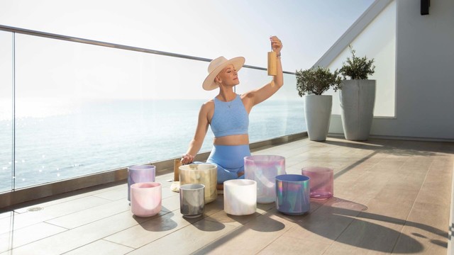 Susy Markoe Schieffelin's "432 Hz Zen Moment" Online Video Workouts on ALO Wellness Club