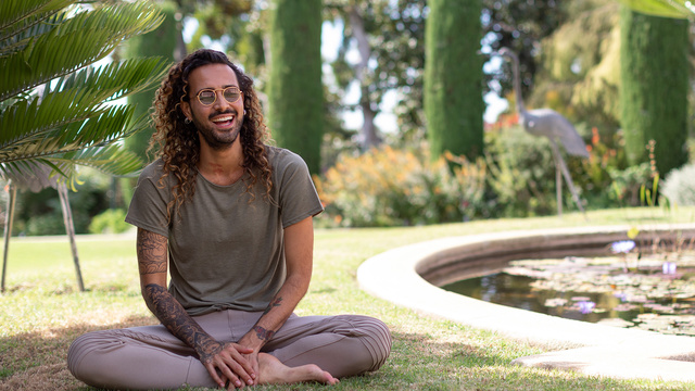 Sah D'Simone's "Embrace Abundance" Online Video Workouts on ALO Wellness Club