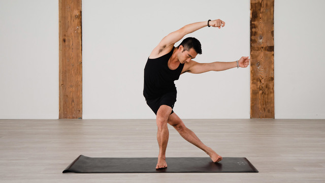 Hiro Landazuri's "Pre-Workout: Upper Body" Online Video Workouts on ALO Wellness Club