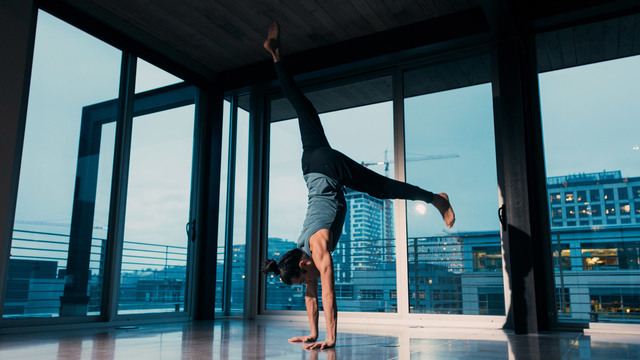 Elvis Garcia's "Flight" Online Video Workouts on ALO Wellness Club