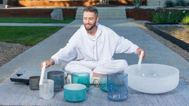 Avery Whitmore's "Calm & Collected" Online Video Workouts on ALO Wellness Club