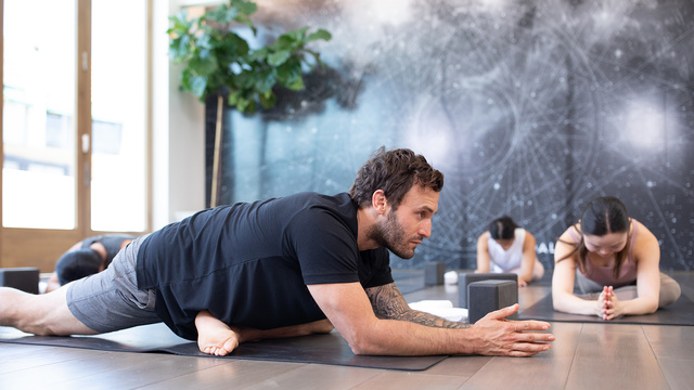 Calvin Corzine's "Even Out Your Practice" Online Video Workouts on ALO Wellness Club