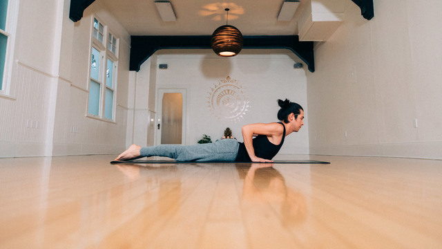 Elvis Garcia's "Open Up" Online Video Workouts on ALO Wellness Club