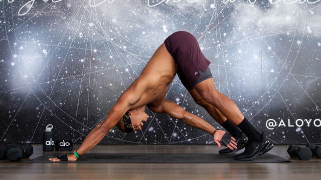 Kupah James's "Bootcamp With Kupah #35" Online Video Workouts on ALO Wellness Club