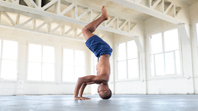 Andrew Sealy's "Inverted Flow" Online Video Workouts on ALO Wellness Club