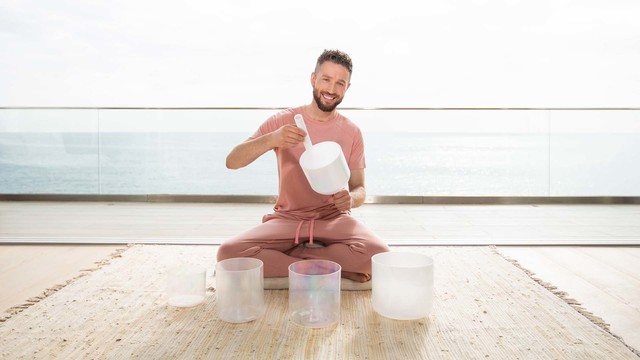 Avery Whitmore's "Rising In Peace" Online Video Workouts on ALO Wellness Club